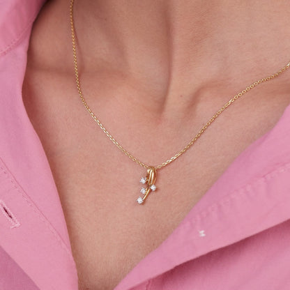 Clarina Diamond Pendant