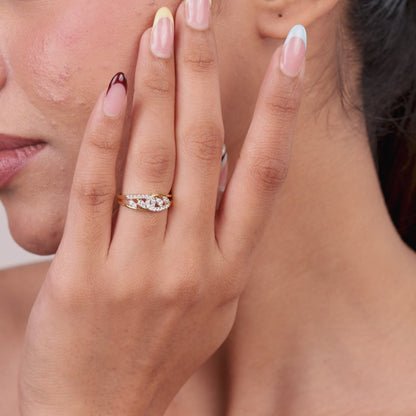 Valeria Band Diamond Ring