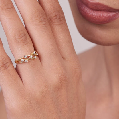 Delica Band Diamond Ring